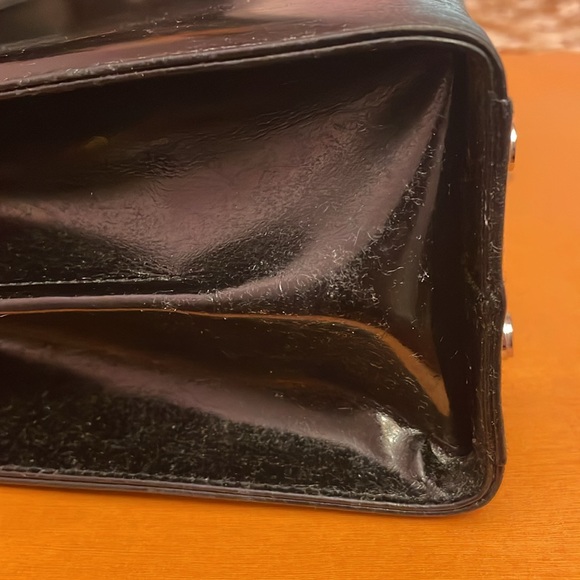 Salvatore Ferragamo Handbag - Picture 7 of 17